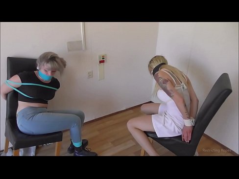 ❤️ Kev quav yeeb quav tshuaj / khi thiab gagged / damsel nyob rau hauv kev nyuaj siab ️❌ Porn video ntawm hmn.123sex.ru%